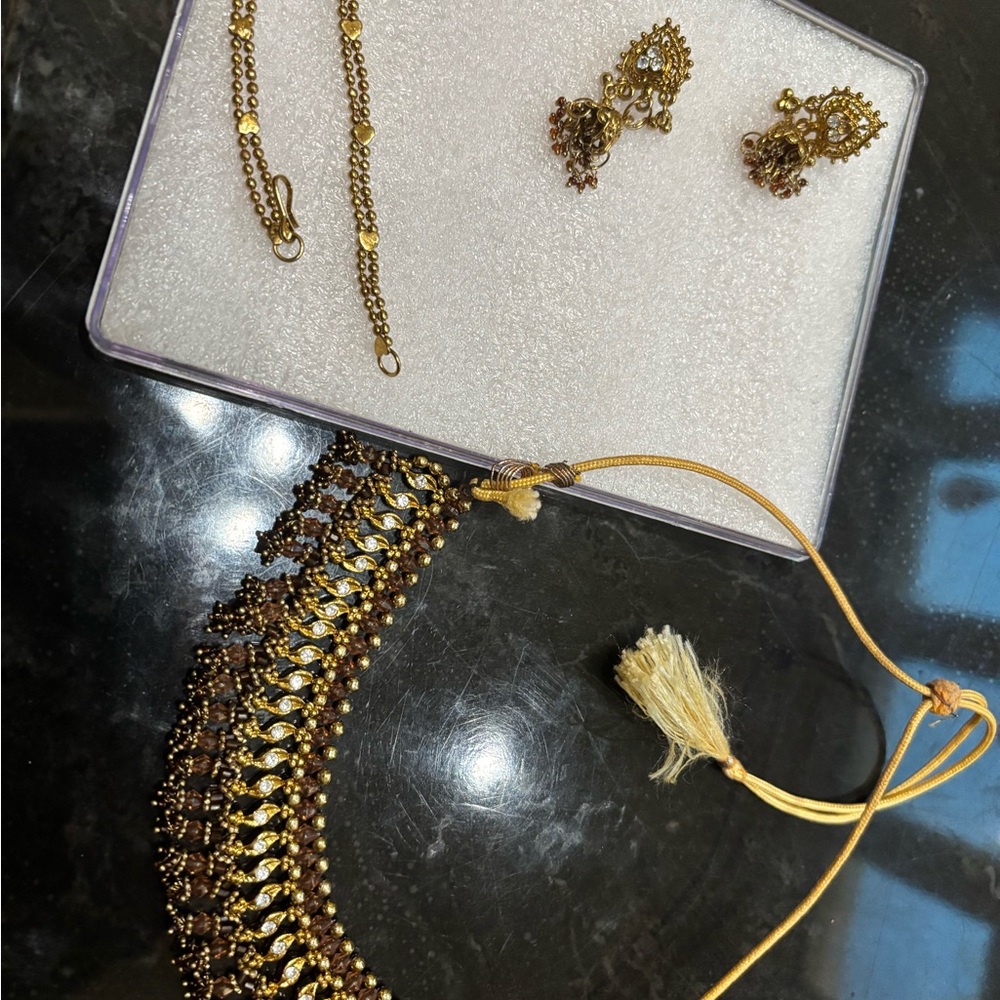 New Indian 3pc Gold & Brown Jewelry set